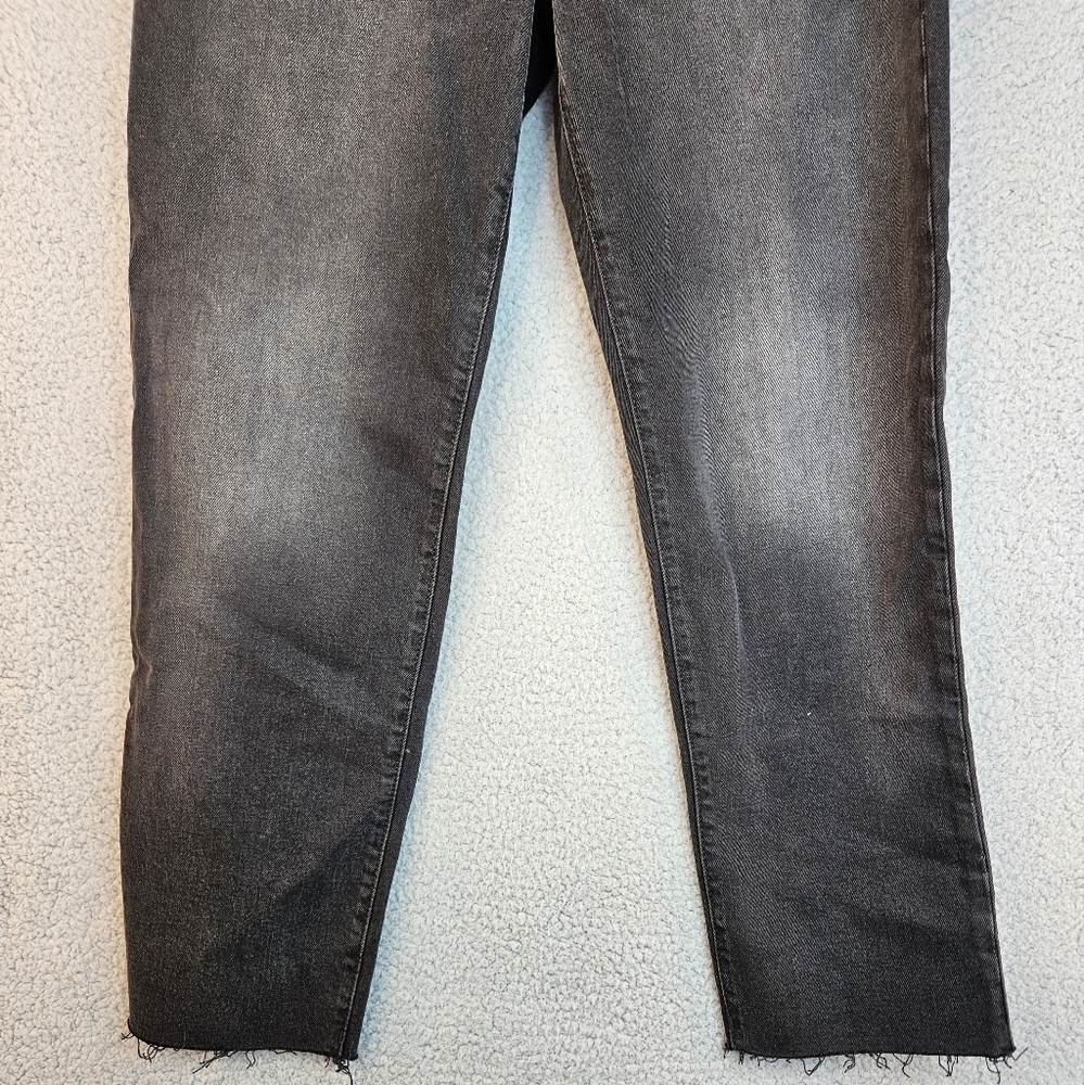 Old Navy Sky-Hi Straight Raw Hem Denim Jeans Sz 8 Distressed Secret Slim Pockets - Picture 4 of 11